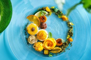The ultra-photogenic sweets plate