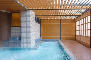 Outdoor bath