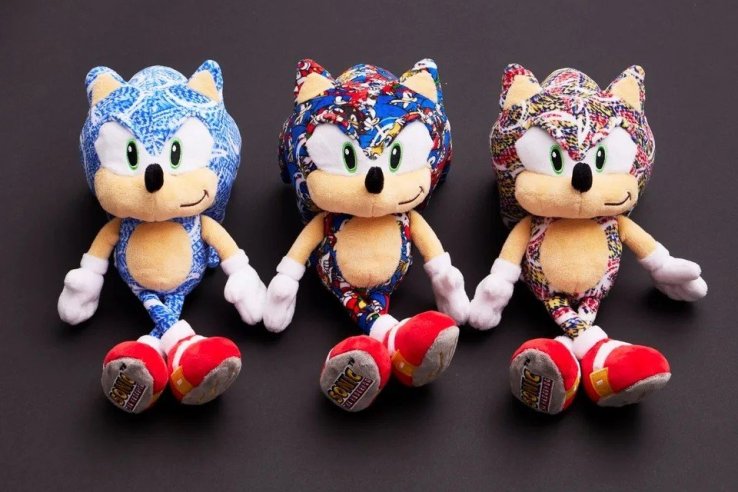 Sonic the Hedgehog x Kosuke Kawamura exclusive plush toys