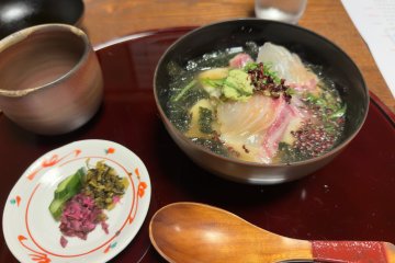 Sea bream rice is a specialty of the inn