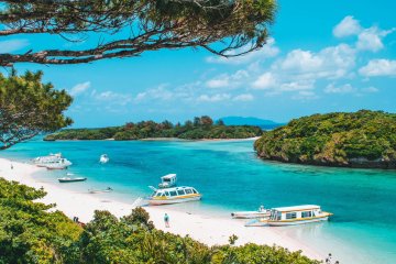 Postcard-worthy views at Kabira Bay, Ishigaki, Okinawa 