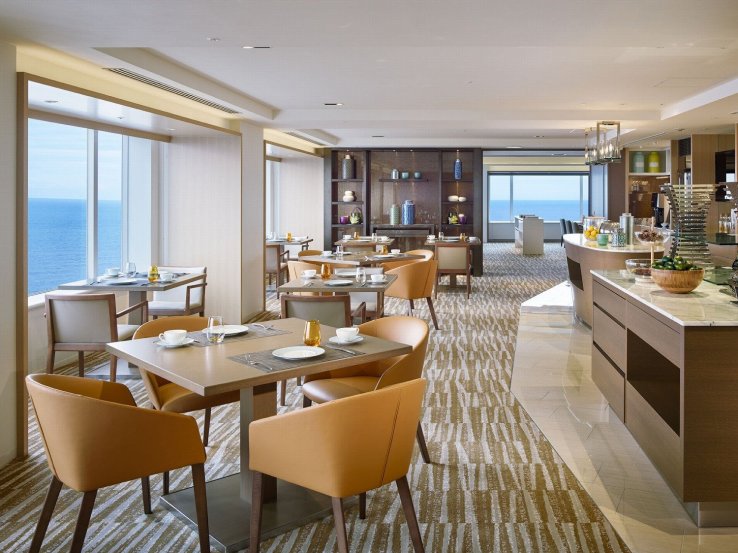 Club Lounge in the Ocean Tower