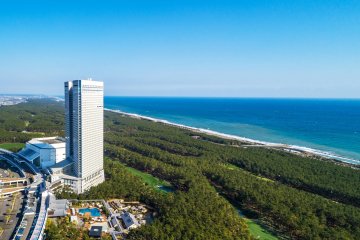 Phoenix Seagaia Ocean Tower