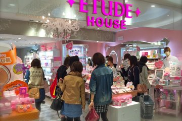 Etude House Cosmetics in Shinjuku [Closed]