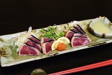 Bonito sashimi (© P.K.N)
