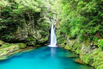 Nikobuchi waterfall