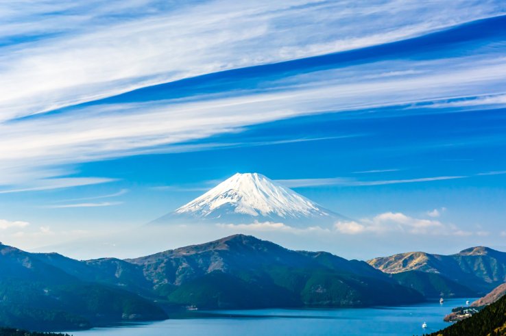 Crisp autumn days create ideal conditions for spotting Mt. Fuji.