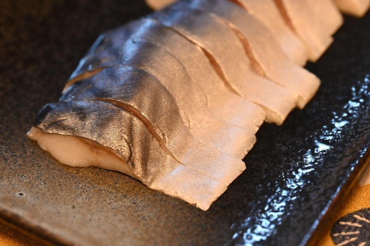 Shime saba marinated mackerel