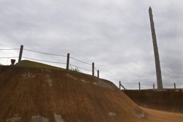 <p>Ancestral spiritual pillar: It is assumed that the spirits of the ancestors who protect Kita-funkyubo (Northern Burial Mound) reside in this pillar.</p>