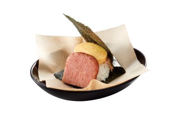 SPAM and egg onigirazu with tuna mayonnaise (429 JPY including tax), inspired by Okinawa's well known fondness for the canned lunch meat