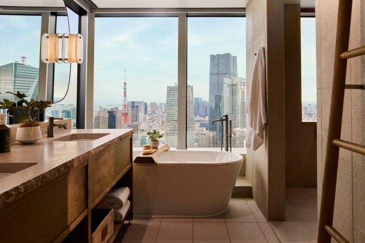 1 Hotel Tokyo bathroom