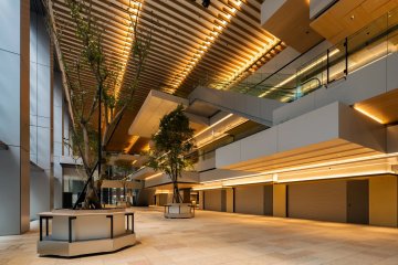 Himonocho Square