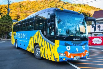 Kamenoi Bus’ Regular Sightseeing Bus