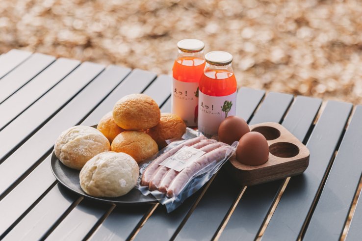 Breakfast set (serves two)
