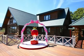 Yamanashi Strawberry King Museum