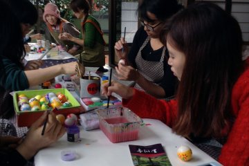 For a small fee, the candle shop allows its visitors access to the candle workshop where you receive instructions and materials to make your own painted candle.