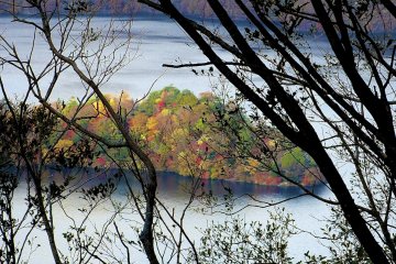 Thin peninsula projecting out from the lakeside