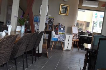<p>By the entrance you'll find information about their jazz shows</p>