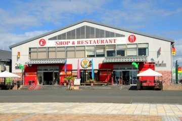 Just outside La La Mew, another souvenir shop and restaurant.