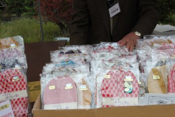 Chaussettes japonaises faites à la main ("tabi") de Gyoda