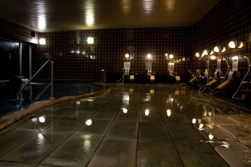 Please, sit down for taking a shower... After that you can enter the bath and soak for a while.