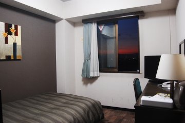 Single room of Hotel Route Inn Isesaki