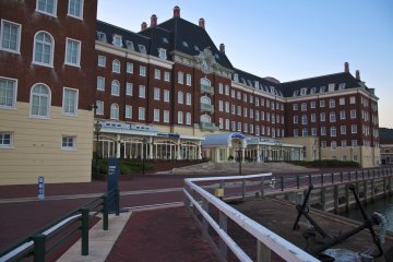 View of the Watermark Hotel from one of the piers