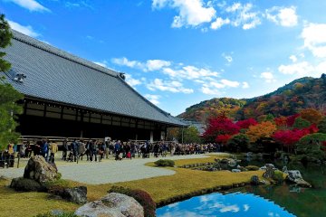 <p>Tenryu-ji Temple and Hojo Garden</p>