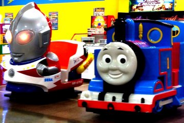 <p>Its Time Crisis 3 as Ultraman and Thomas the Tank Engine face off in the battle for Kishiwada at Kispa La Park Playland 373</p>
