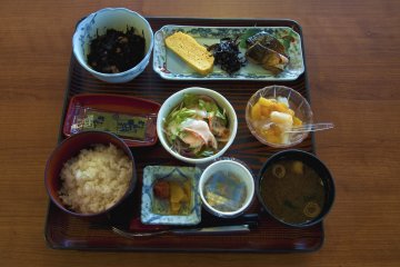 The next morning I decided to have a Japanese-style breakfast instead, which was also delicious.