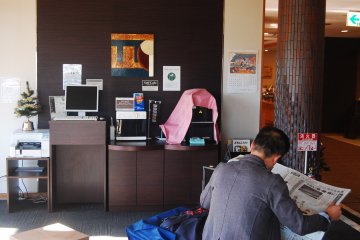 Mini self service cafe
