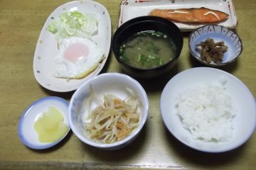 <p>Breakfast on my second morning</p>