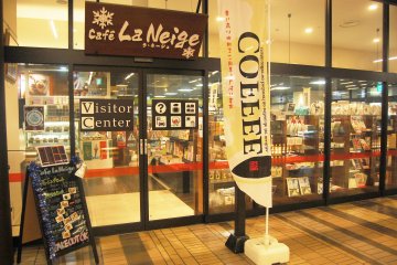 <p>Visitor center and Cafe La Neige in Echigo-Yuzawa station</p>