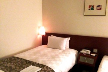 <p>The Superior Room at Karasuma Kyoto Hotel is renovated to a modern style.</p>