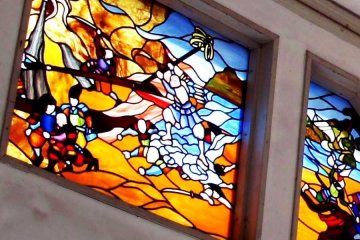 <p>Literally translated as the Octopus Guardian of Children, these pictures tell the story of the guardian Jizo who saved Kishiwada Castle by transforming himself as a giant octopus.</p>