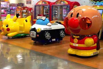 <p>Giant Anpanman at Kispa La Park Kishiwada</p>