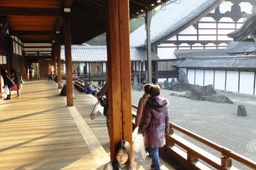 <p>Find a quiet corner to mediate in</p>