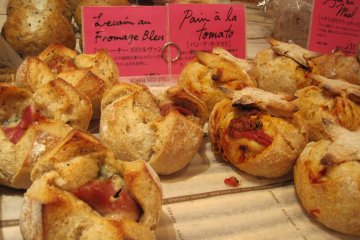 <p>Artisan bread</p>