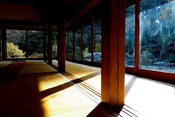 <p>Kacho-den Room</p>