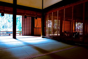 <p>Shinden Hall</p>