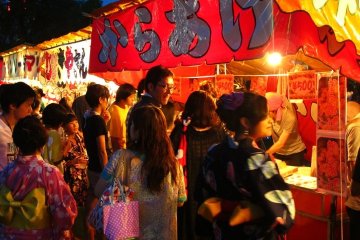 Greasy, delicious festival food!