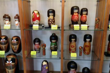 <p>Some of the more artistic examples of the dolls.&nbsp;</p>