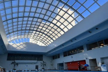 Swimming Pool with Skyroof