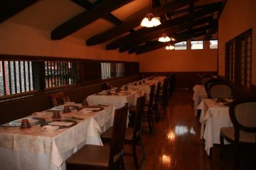 One of the many dining rooms in the old merchant's house.