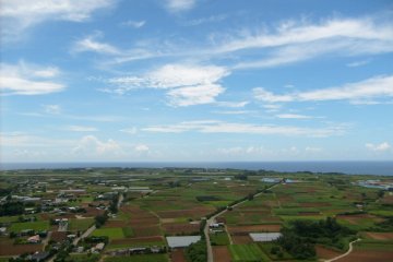 <p>Looking west from the summit across the island</p>