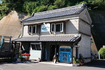 Revival 咖啡店